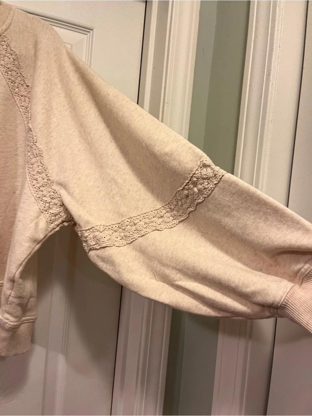 Aerie Cream Cropped Pullover - Picture 3 of 4